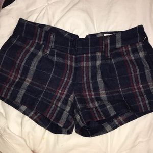 Wool plaid shorts. Navy & red plaid